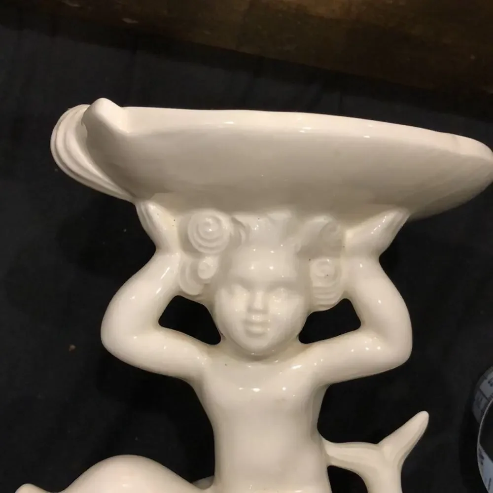 Glossy White Cherub, Dolphin Ceramic Soap Dish/Sponge‎ Holder